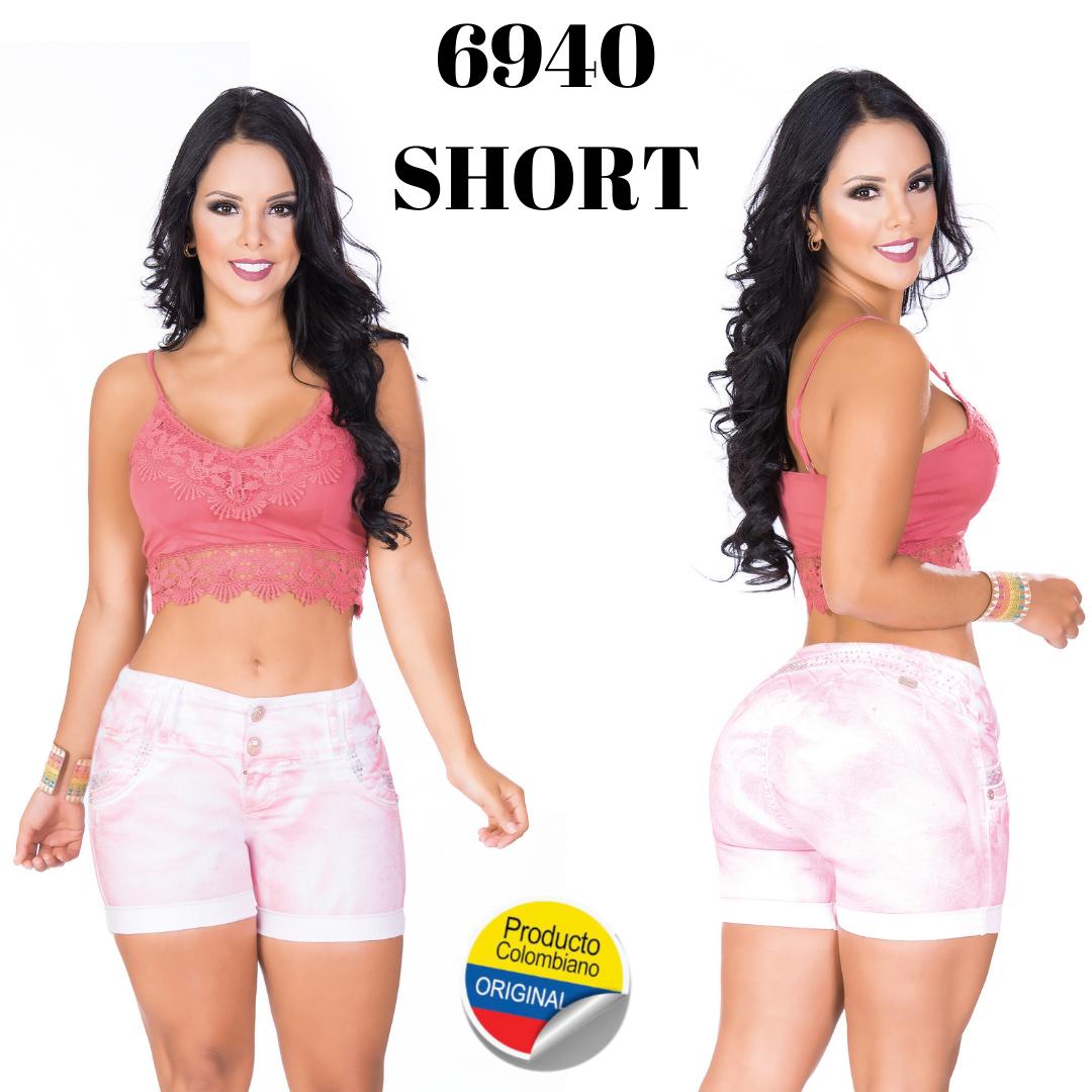 SHORT SEXY LEVANTA COLA 